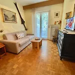 Pino A Centro Con Box *