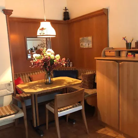 Pino A Centro Con Box Casa de Férias Merano